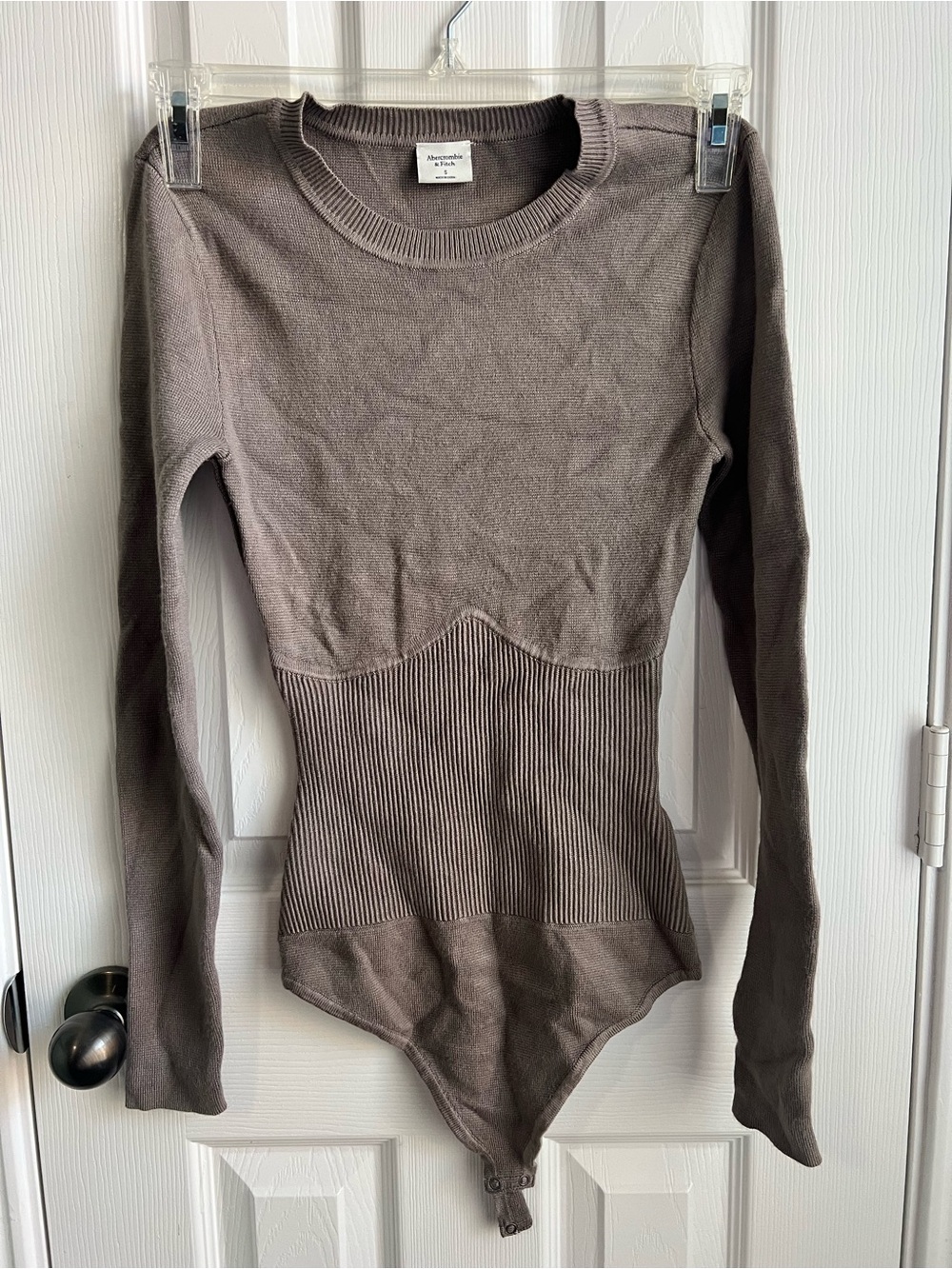 Abercrombie & Fitch Brown Long-Sleeve Ribbed Bodysuit
